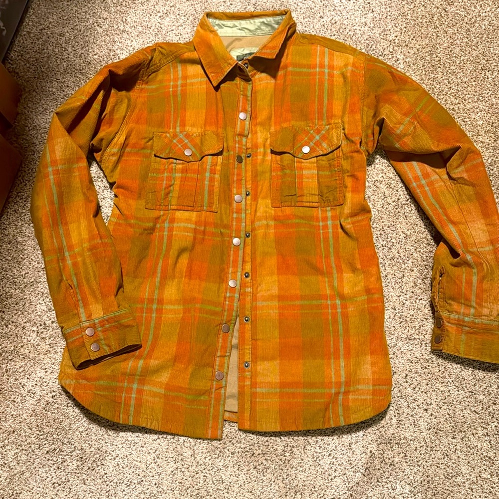 Prana corduroy shacket.  Like new shape.  Size L.